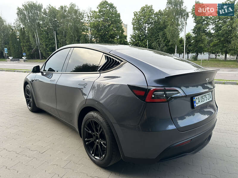 Позашляховик / Кросовер Tesla Model Y 2021 в Білій Церкві