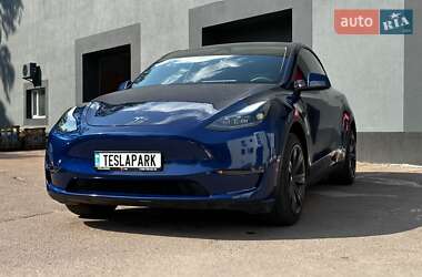 Внедорожник / Кроссовер Tesla Model Y 2024 в 
