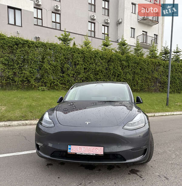 Внедорожник / Кроссовер Tesla Model Y 2023 в Львове