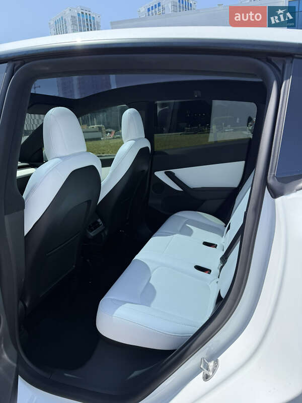 Внедорожник / Кроссовер Tesla Model Y 2022 в Одессе фото 9 Внедорожник / Кроссовер Tesla Model Y 2022 в Одессе