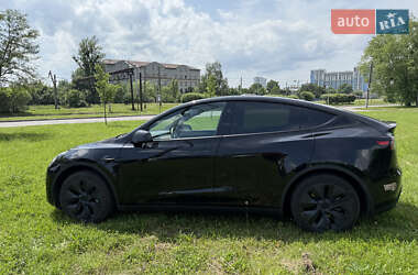 Внедорожник / Кроссовер Tesla Model Y 2024 в 
