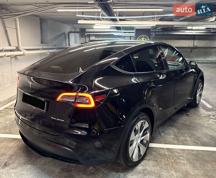 Внедорожник / Кроссовер Tesla Model Y 2021 в Днепре