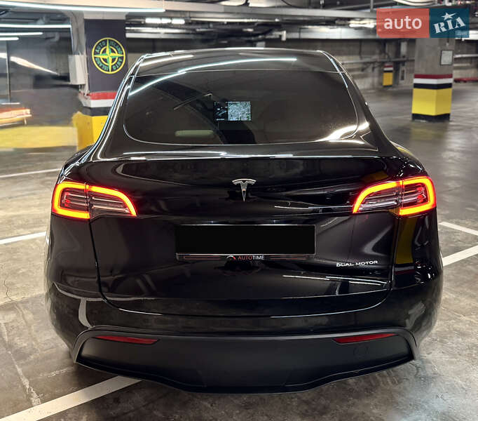 Внедорожник / Кроссовер Tesla Model Y 2021 в Днепре