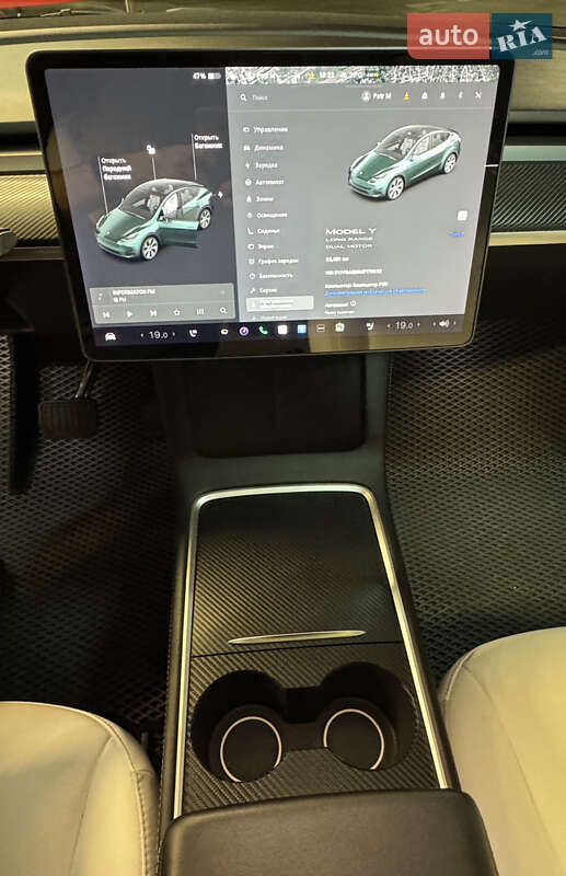 Внедорожник / Кроссовер Tesla Model Y 2021 в Днепре