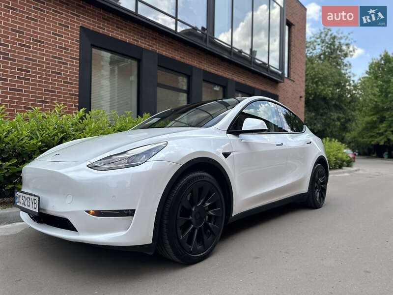 Позашляховик / Кросовер Tesla Model Y 2020 в Львові