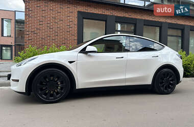 Внедорожник / Кроссовер Tesla Model Y 2020 в 