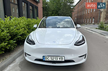 Внедорожник / Кроссовер Tesla Model Y 2020 в 