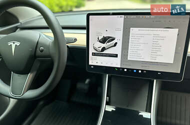 Внедорожник / Кроссовер Tesla Model Y 2020 в 