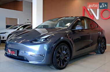 Внедорожник / Кроссовер Tesla Model Y 2023 в 