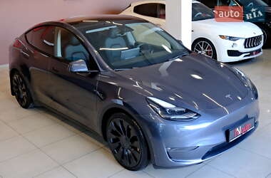 Внедорожник / Кроссовер Tesla Model Y 2023 в 