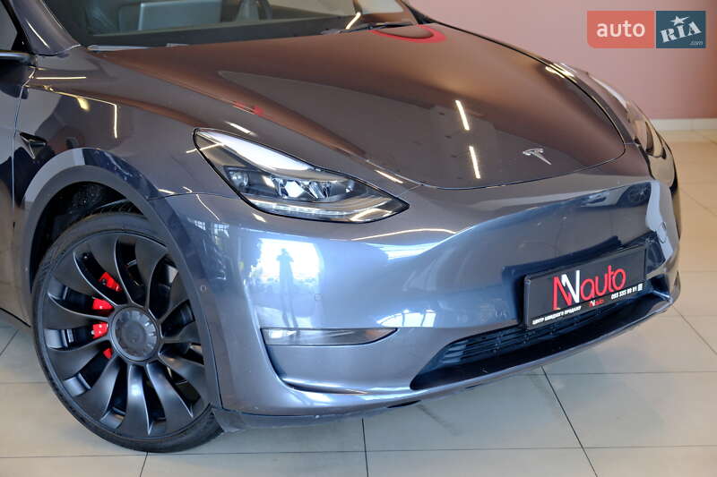 Позашляховик / Кросовер Tesla Model Y 2023 в Одесі