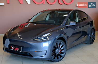 Внедорожник / Кроссовер Tesla Model Y 2023 в 