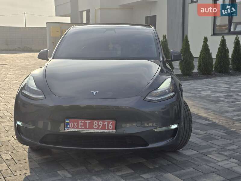 Внедорожник / Кроссовер Tesla Model Y 2021 в Ровно