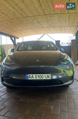 Внедорожник / Кроссовер Tesla Model Y 2023 в 