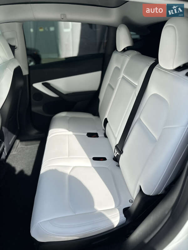 Внедорожник / Кроссовер Tesla Model Y 2022 в Белой Церкви