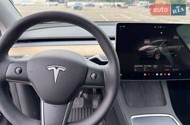Внедорожник / Кроссовер Tesla Model Y 2022 в 