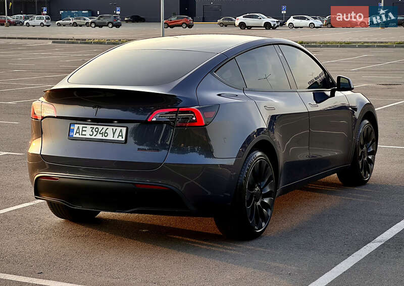Позашляховик / Кросовер Tesla Model Y 2020 в Дніпрі