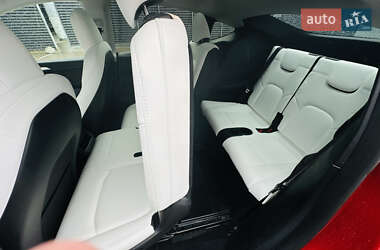 Внедорожник / Кроссовер Tesla Model Y 2023 в 