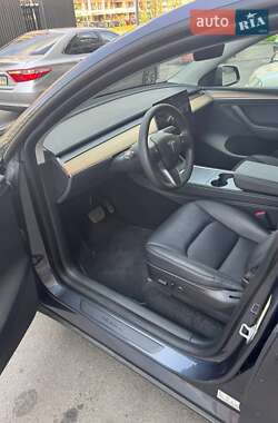 Внедорожник / Кроссовер Tesla Model Y 2022 в 