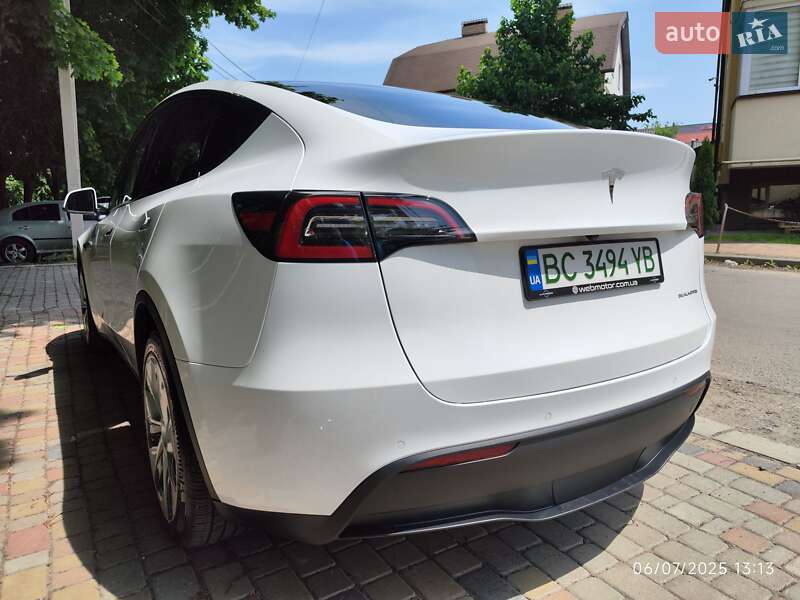 Внедорожник / Кроссовер Tesla Model Y 2020 в Львове