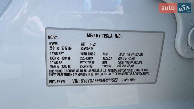 Внедорожник / Кроссовер Tesla Model Y 2021 в Львове