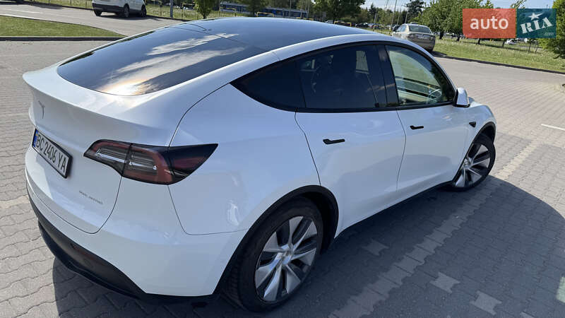 Внедорожник / Кроссовер Tesla Model Y 2021 в Львове