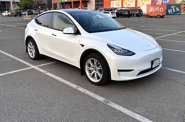 Внедорожник / Кроссовер Tesla Model Y 2021 в 