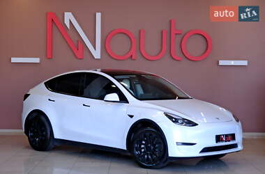 Внедорожник / Кроссовер Tesla Model Y 2022 в 