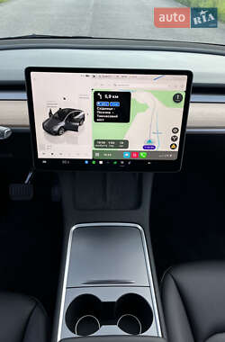 Внедорожник / Кроссовер Tesla Model Y 2023 в 