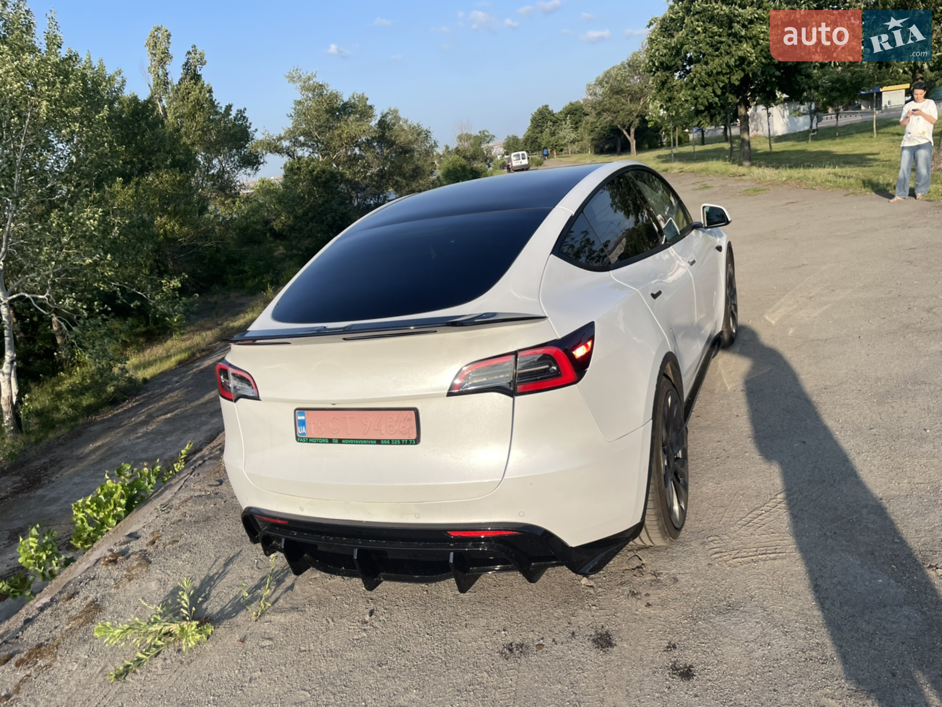 2021 Tesla Model Y - мініатюра 8