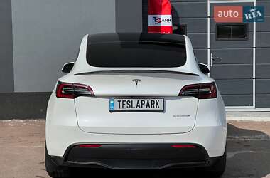 Внедорожник / Кроссовер Tesla Model Y 2022 в 