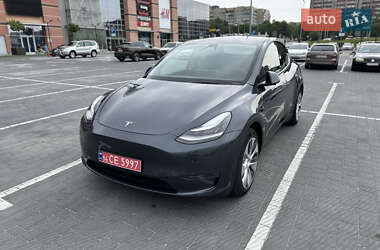 Позашляховик / Кросовер Tesla Model Y 2022 в 
