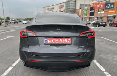Позашляховик / Кросовер Tesla Model Y 2022 в 
