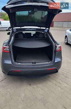 Внедорожник / Кроссовер Tesla Model Y 2023 в 