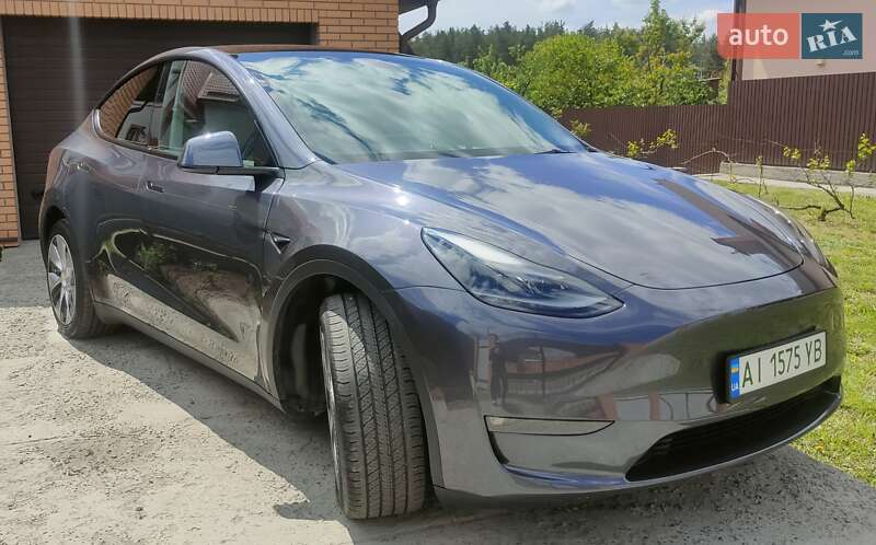 Внедорожник / Кроссовер Tesla Model Y 2023 в 
