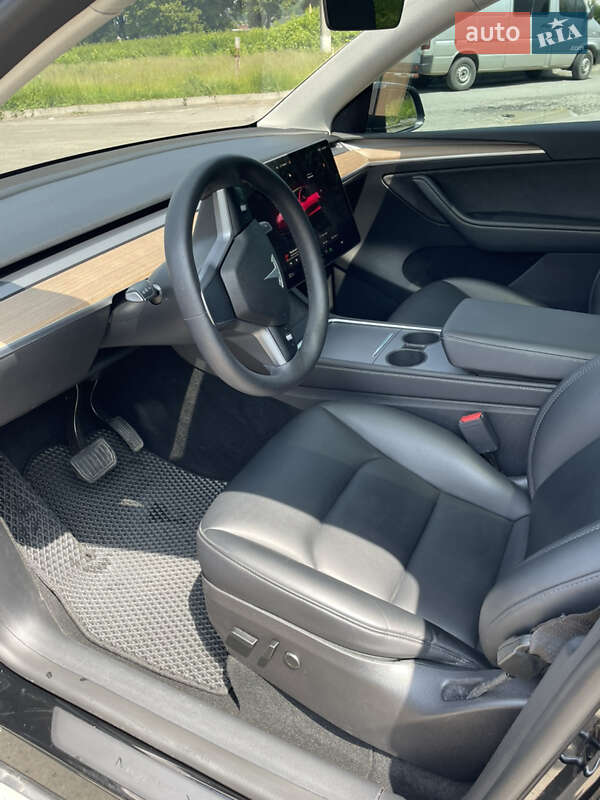 Внедорожник / Кроссовер Tesla Model Y 2022 в Хмельницком