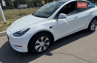 Внедорожник / Кроссовер Tesla Model Y 2023 в 