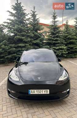 Внедорожник / Кроссовер Tesla Model Y 2021 в 