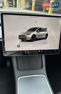 Внедорожник / Кроссовер Tesla Model Y 2022 в 
