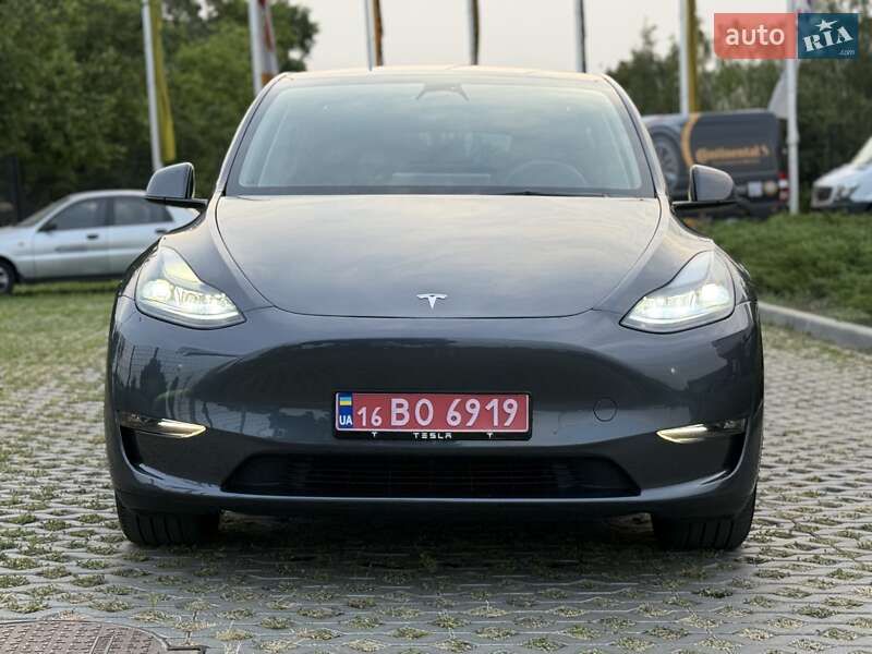Внедорожник / Кроссовер Tesla Model Y 2023 в 