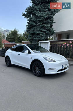 Позашляховик / Кросовер Tesla Model Y 2022 в Києві