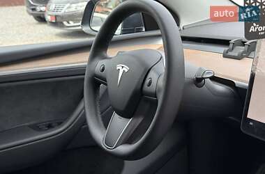 Внедорожник / Кроссовер Tesla Model Y 2024 в 