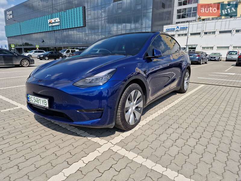 Внедорожник / Кроссовер Tesla Model Y 2020 в Львове
