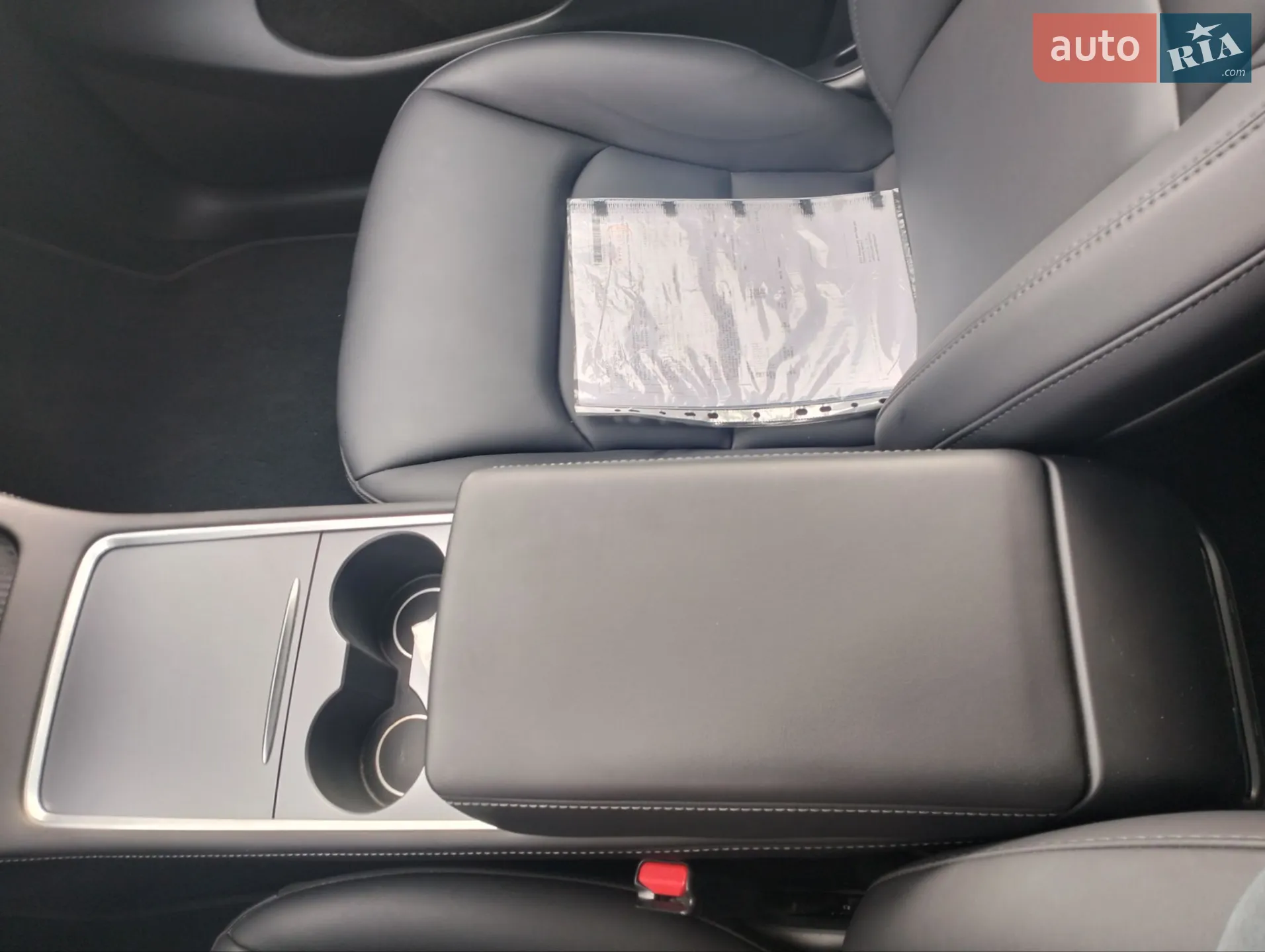 2023 Tesla Model Y - мініатюра 8