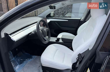 Внедорожник / Кроссовер Tesla Model Y 2023 в 