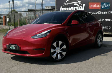 Внедорожник / Кроссовер Tesla Model Y 2021 в 