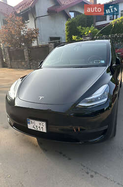 Позашляховик / Кросовер Tesla Model Y 2023 в Львові