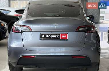 Внедорожник / Кроссовер Tesla Model Y 2023 в 