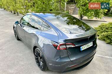 Внедорожник / Кроссовер Tesla Model Y 2022 в 