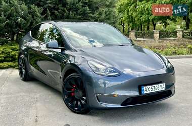 Позашляховик / Кросовер Tesla Model Y 2022 в Харкові